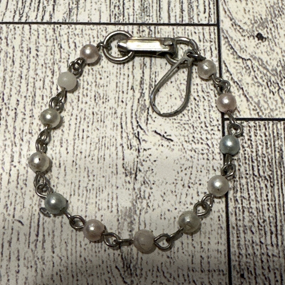 Silver Tone Tri-Color Faux Pearl Child's Bracelet 4" Vintage